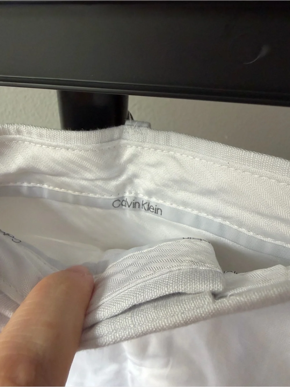Calvin Klein Boys’ Textured Linen Suit Jacket and Pants White in Size 8